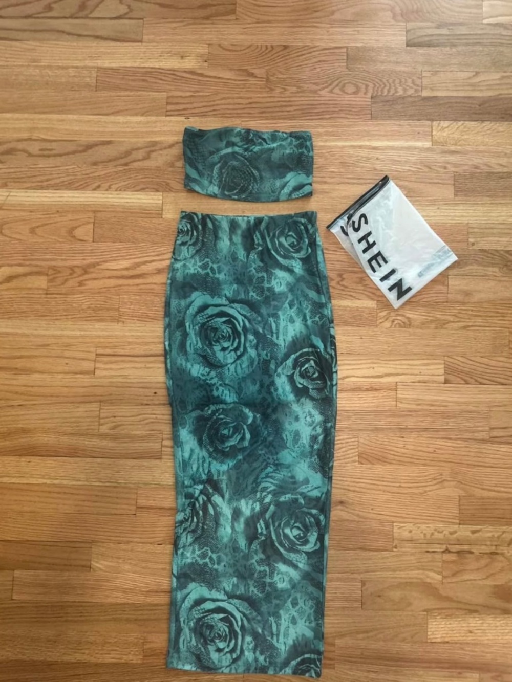 Two Piece Set